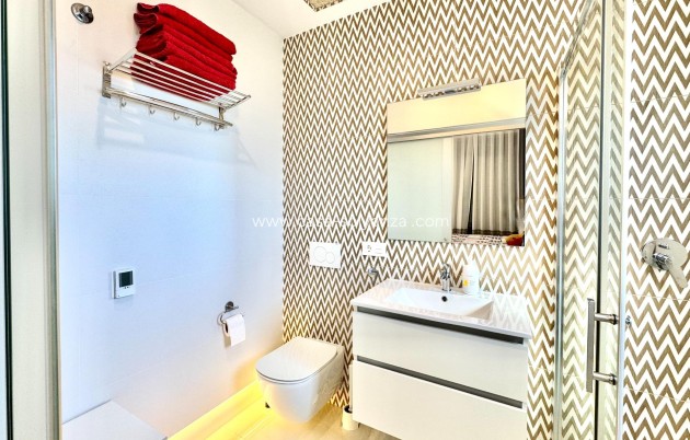 Herverkoop - Villa - Orihuela Costa - Lomas de Cabo Roig