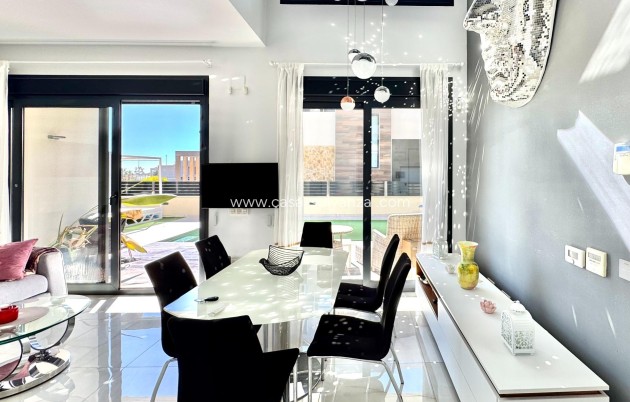 Herverkoop - Villa - Orihuela Costa - Lomas de Cabo Roig