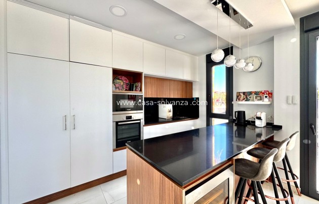 Herverkoop - Villa - Orihuela Costa - Lomas de Cabo Roig