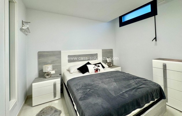 Herverkoop - Villa - Orihuela Costa - Lomas de Cabo Roig