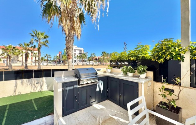 Herverkoop - Villa - Orihuela Costa - Lomas de Cabo Roig