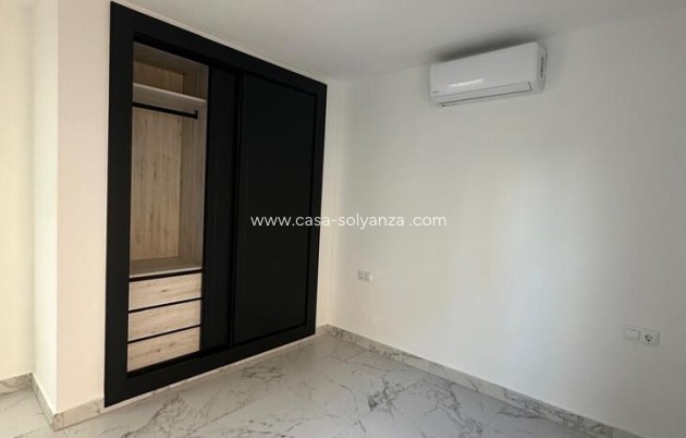 Resale - Apartment / flat - Torrevieja - La veleta