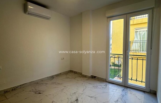 Resale - Apartment / flat - Torrevieja - La veleta