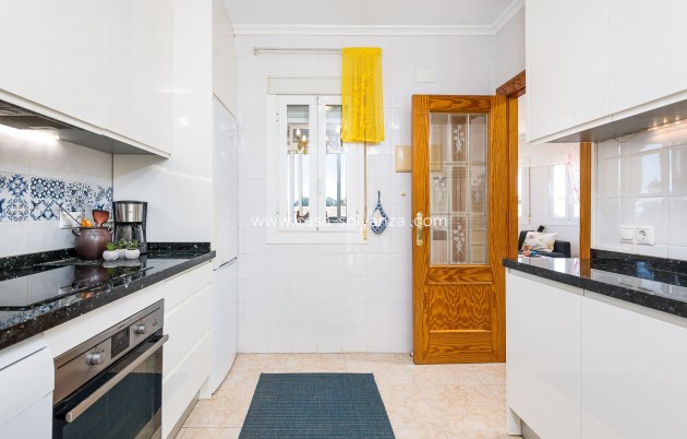 Herverkoop - Villa - Torrevieja - Costa Blanca