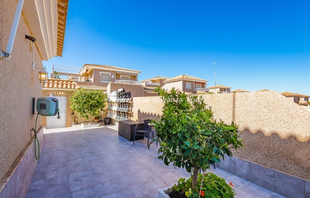 Herverkoop - Villa - Torrevieja - Costa Blanca