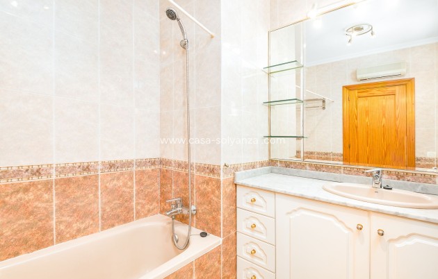 Herverkoop - Villa - Torrevieja - Costa Blanca