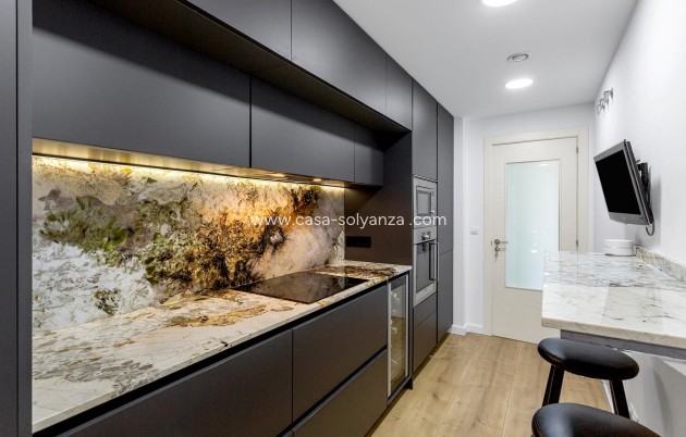 Resale - Apartment / flat - Alicante - Pau 5