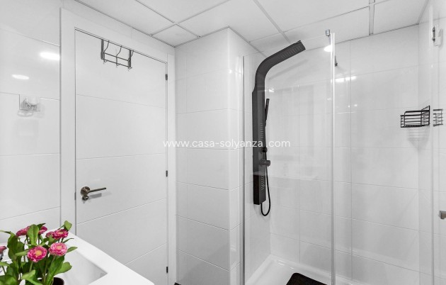 Resale - Apartment / flat - Alicante - Pau 5