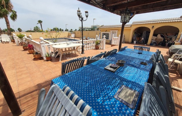 Resale - Villa - Los Balcones - Costa Blanca