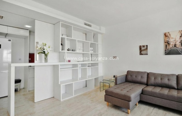 Herverkoop - Appartement / flat - Torrevieja - Playa del Cura