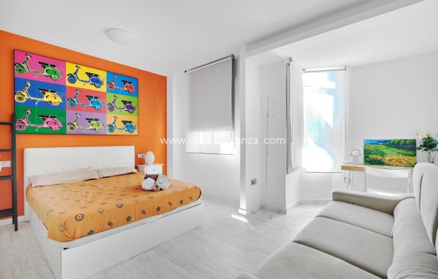 Herverkoop - Appartement / flat - Torrevieja - Playa del Cura