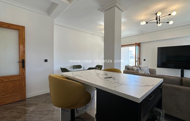 Herverkoop - Appartement / flat - Torrevieja - Center