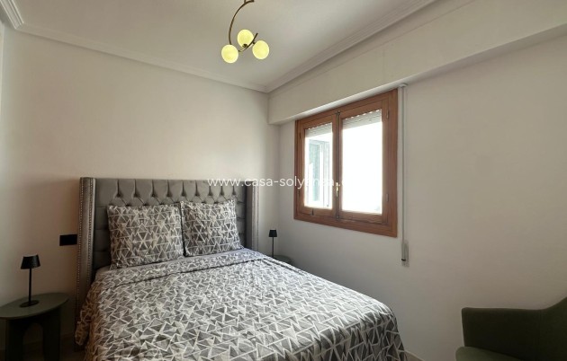 Herverkoop - Appartement / flat - Torrevieja - Center