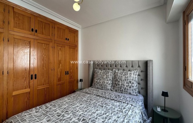 Herverkoop - Appartement / flat - Torrevieja - Center
