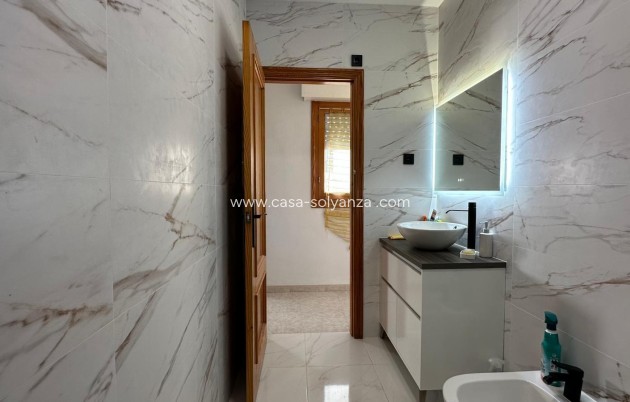 Herverkoop - Appartement / flat - Torrevieja - Center