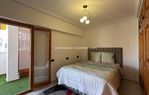 Herverkoop - Appartement / flat - Torrevieja - Center