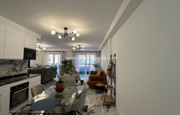 Herverkoop - Appartement / flat - Torrevieja - Playa del Cura