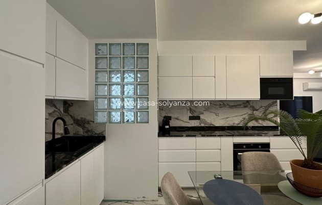 Herverkoop - Appartement / flat - Torrevieja - Playa del Cura