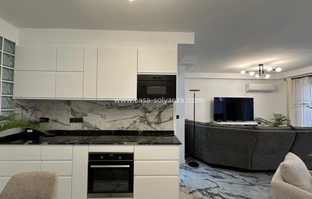 Herverkoop - Appartement / flat - Torrevieja - Playa del Cura