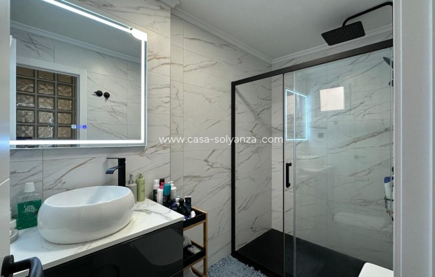 Herverkoop - Appartement / flat - Torrevieja - Playa del Cura