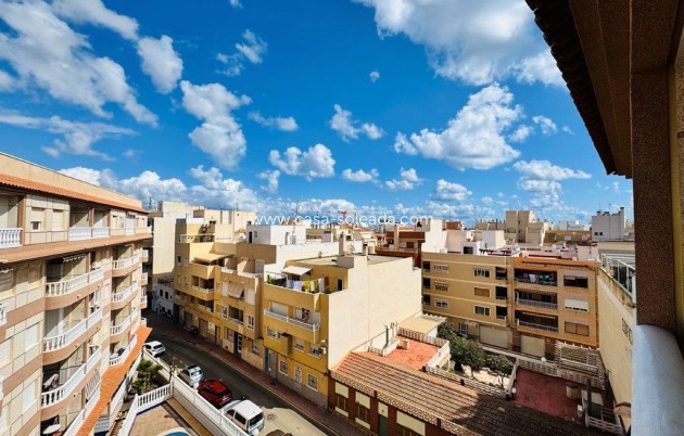 Resale - Apartment / flat - La Mata - Costa Blanca