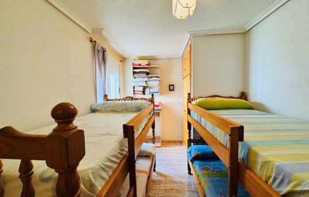 Resale - Apartment / flat - La Mata - Costa Blanca