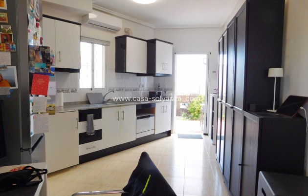 Alquiler a largo plazo - Apartamento / piso - San Miguel de Salinas - San Miguel Salinas