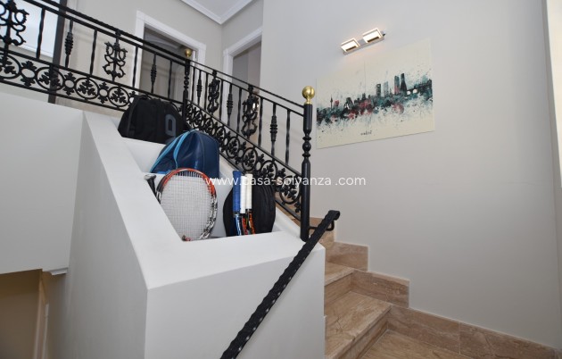 Herverkoop - Villa - ORIHUELA COSTA - Los Dolses