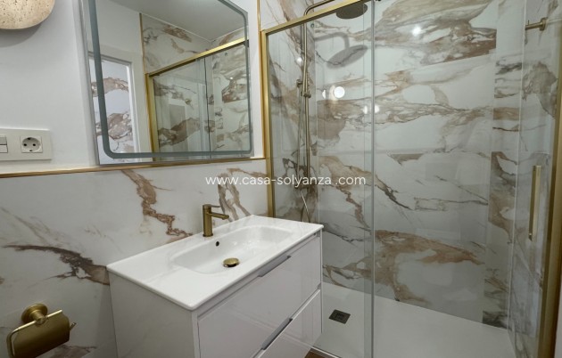 Resale - Apartment / flat - Torrevieja - Costa Blanca