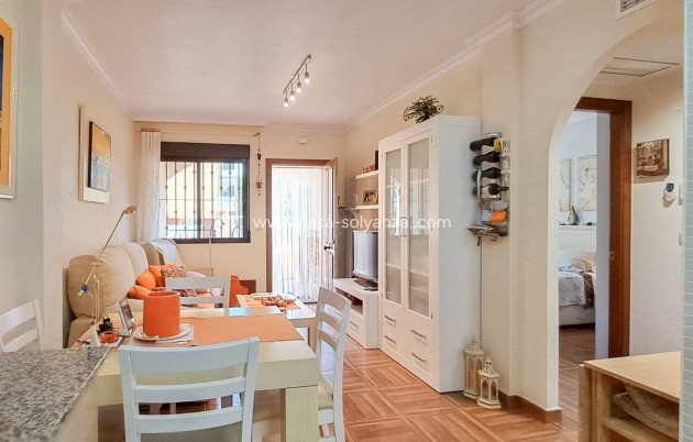 Herverkoop - Appartement / flat - Torrevieja - Parque Acuático - Sector 25