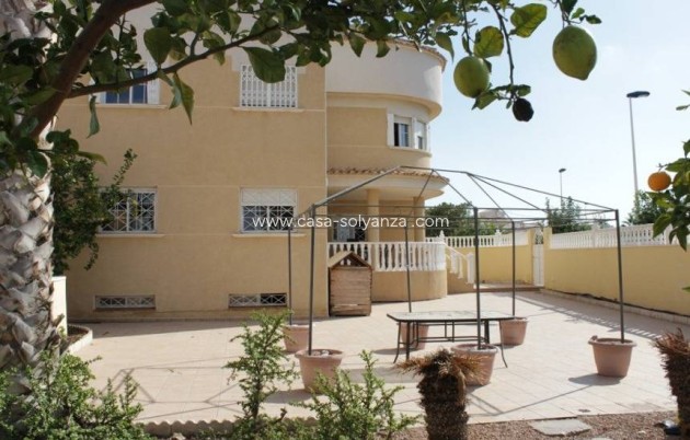 Reventa - Villa - Torrevieja - La Siesta