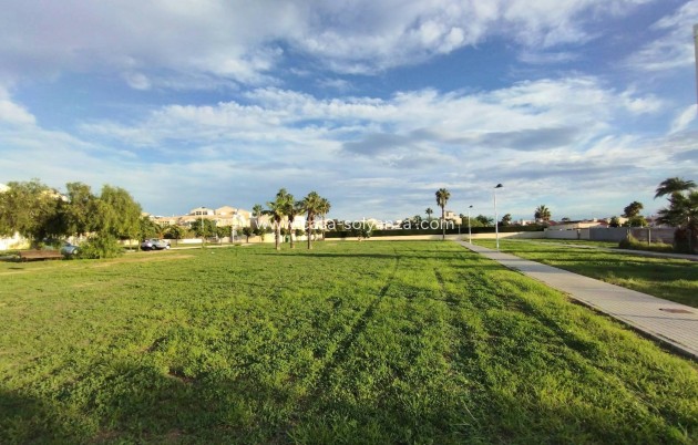 Reventa - Villa - Torrevieja - La Siesta