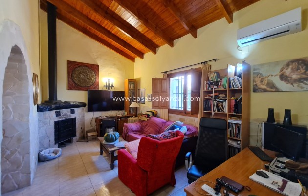 Resale - Country Property/Finca - Pinoso - Inland