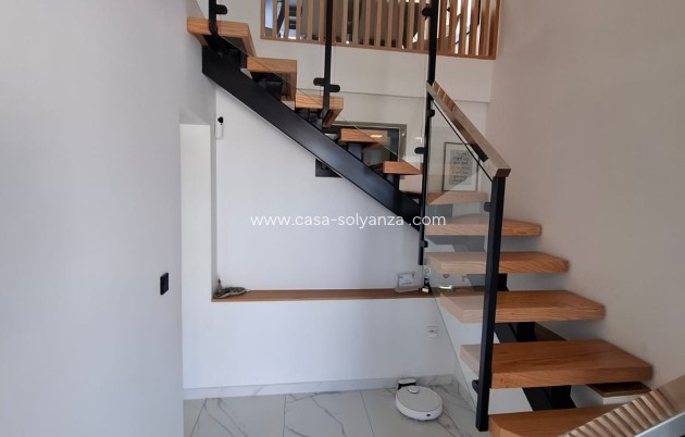 Herverkoop - Villa - Torrevieja - Los Balcones