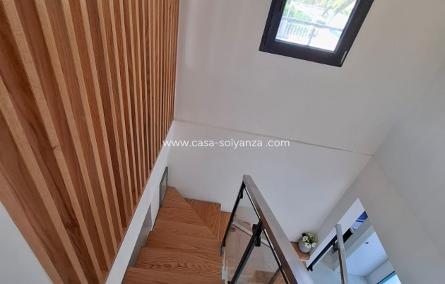 Herverkoop - Villa - Torrevieja - Los Balcones