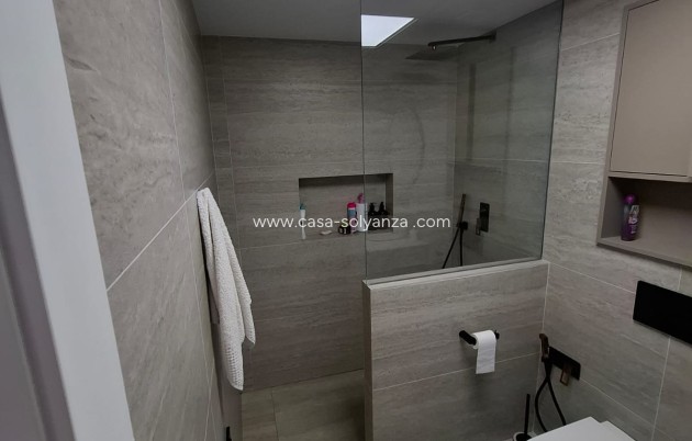 Herverkoop - Villa - Torrevieja - Los Balcones