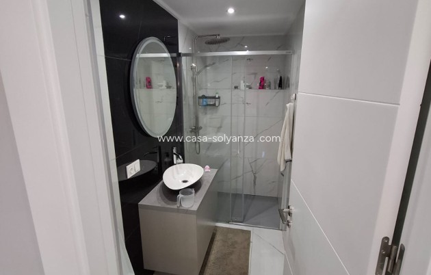 Herverkoop - Villa - Torrevieja - Los Balcones