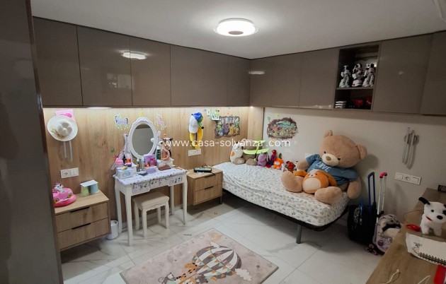 Herverkoop - Villa - Torrevieja - Los Balcones