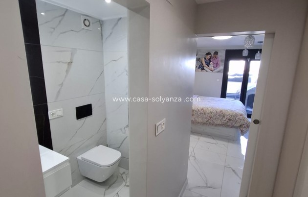 Herverkoop - Villa - Torrevieja - Los Balcones