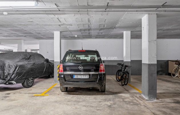 Resale - Apartment / flat - Torrevieja - La veleta