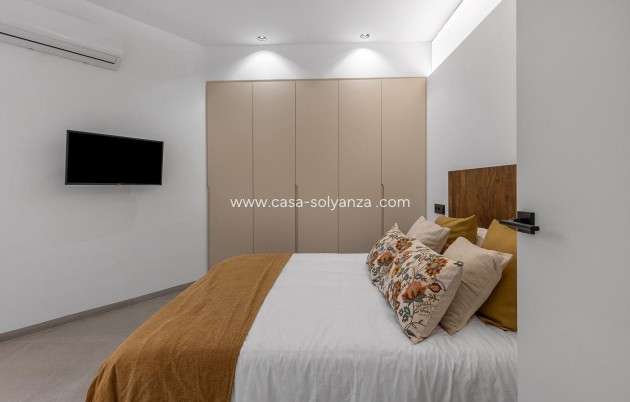 Obra nueva - Apartamento / piso - Torrevieja - Playa Los Naufragos