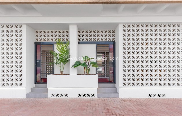 Obra nueva - Apartamento / piso - Torrevieja - Playa Los Naufragos