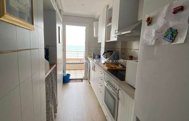 Resale - Apartment / flat - Torrevieja - La Mata