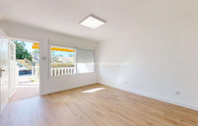 Herverkoop - Bungalow - Orihuela - Inland