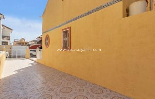 Herverkoop - Villa - Orihuela Costa