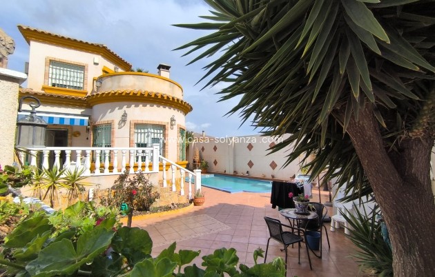 Herverkoop - Villa - El Raso - Costa Blanca