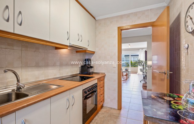 Resale - Apartment / flat - Torrevieja - Costa Blanca