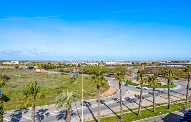 Resale - Apartment / flat - Torrevieja - Costa Blanca