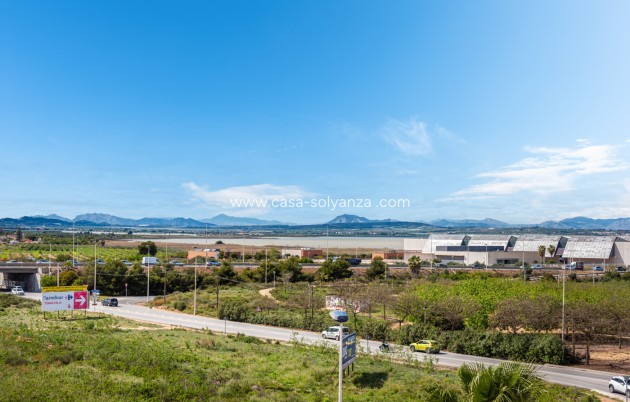 Resale - Apartment / flat - Torrevieja - Costa Blanca