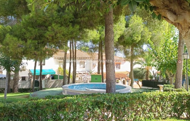 Herverkoop - Herenhuis - Torrevieja - Los Balcones